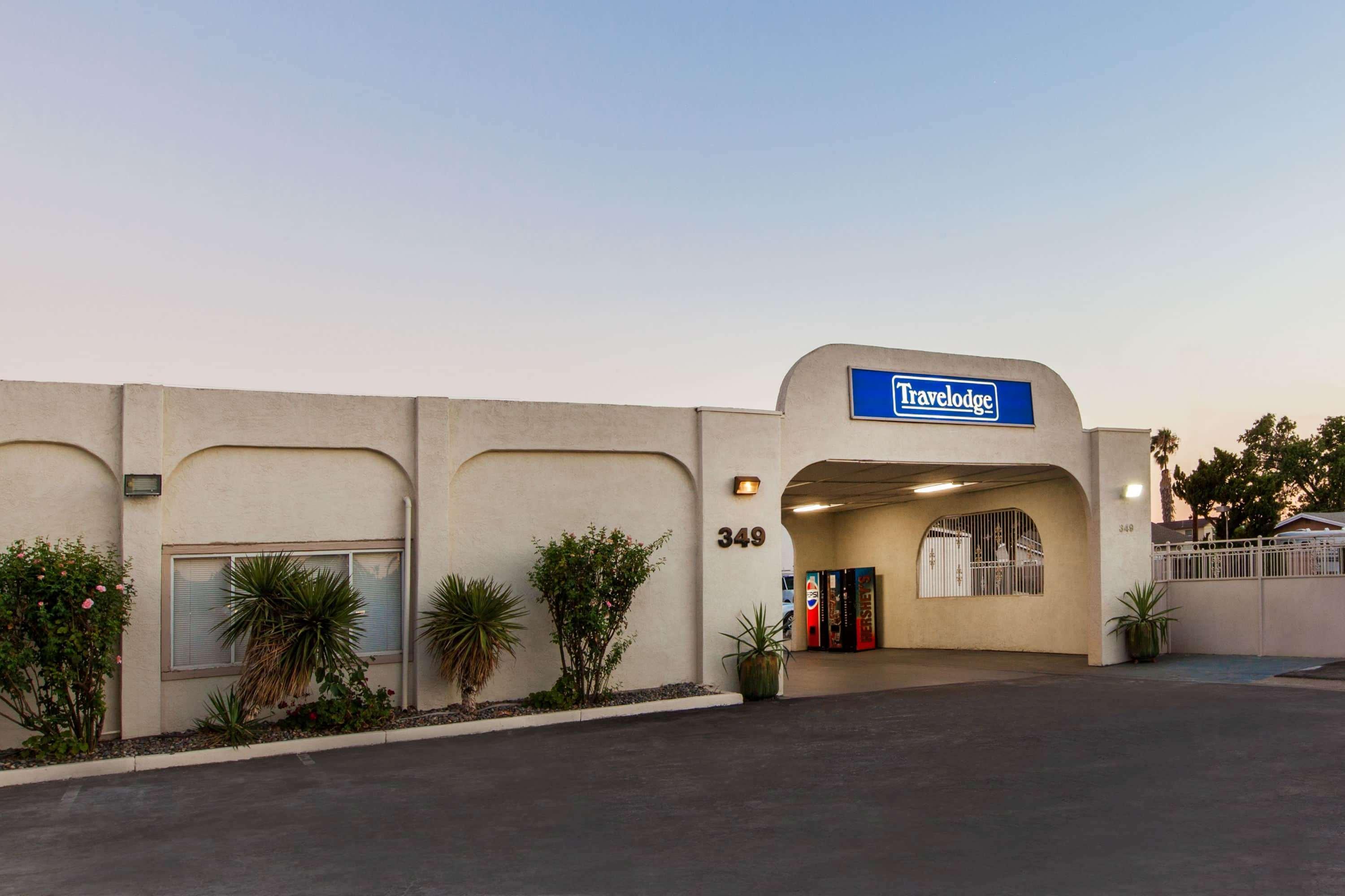 Travelodge By Wyndham Los Banos Ca Exterior foto